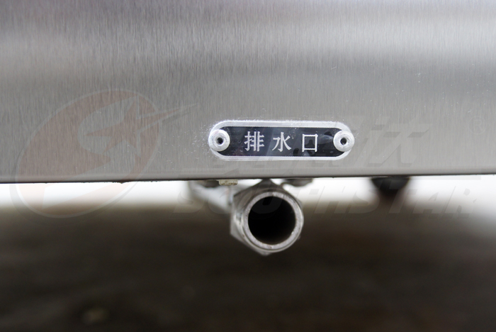廣州賽思達16盤 冷藏醒發箱 FX-16SC排水口